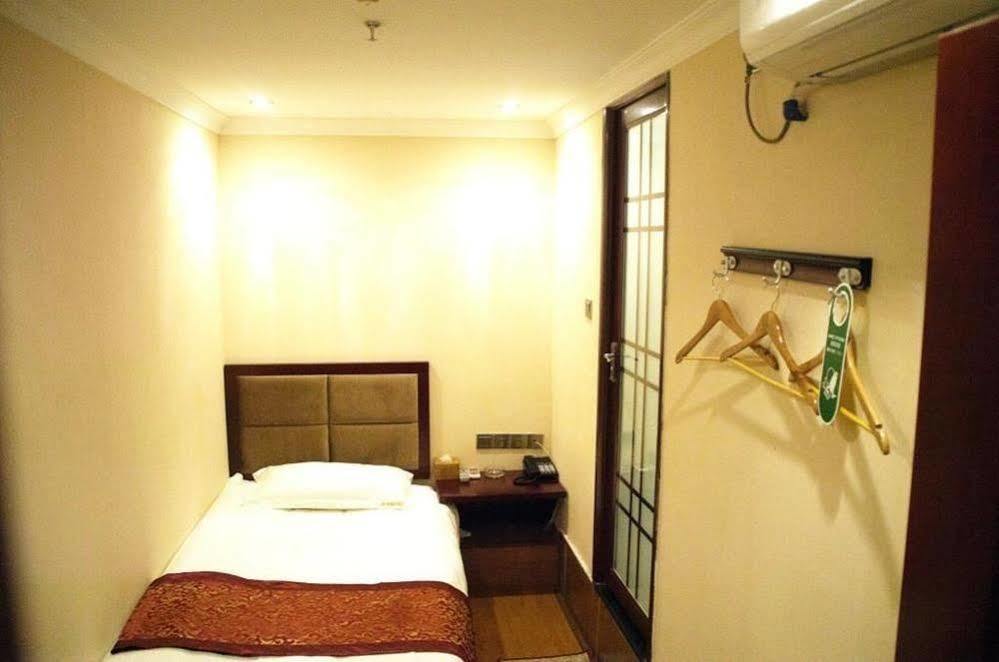 Chongqing Sipulan Express Hotel Exteriör bild